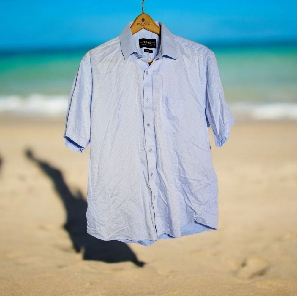 Men's Light Blue sz 17.5 Short Sleeve Shirt By Collar Tales